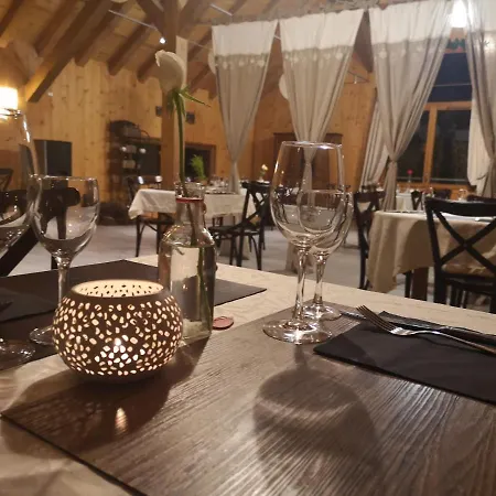 La Halte Du Moulin 게스트하우스 Seytroux